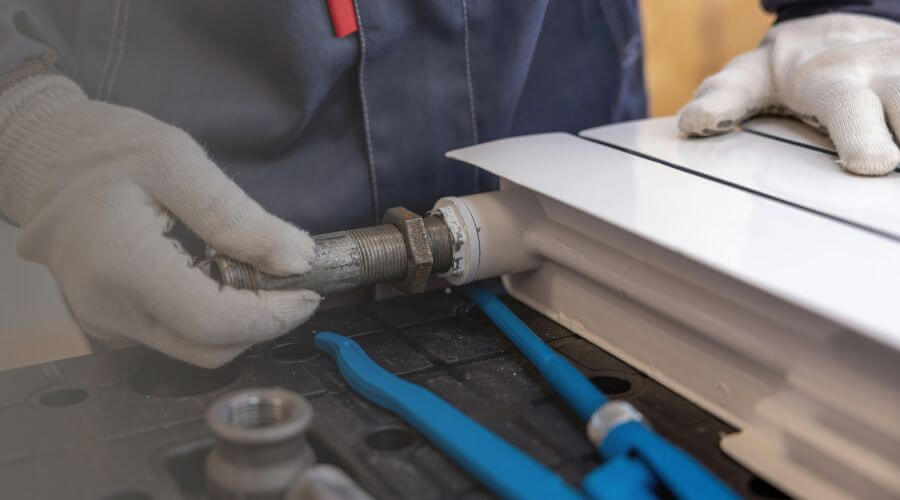 Expert burst pipe repair services in Glenville, PA